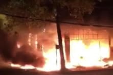 6 người tử vong, có trẻ em và 1 phụ nữ mang thai, trong vụ cháy phòng trà ở Nghệ An