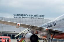 Cục Hàng không Việt Nam bỏ ‘lệnh’ dừng nhập cảnh sân bay Tân Sơn Nhất và Nội Bài