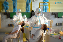 Tối 12/7 thêm 609 ca COVID-19; Hà Nội dừng hoạt động kinh doanh không thiết yếu