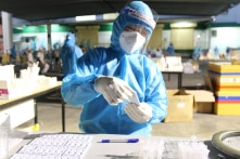 Trưa 9/7 thêm 609 ca COVID-19; thêm 580.000 liều vắc-xin AstraZeneca về Việt Nam