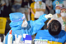 Trưa 10/7 thêm 792 ca COVID-19; chuyển khẩn 1 triệu liều vắc-xin Moderna cho TP.HCM