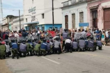 Nghị sĩ ĐCH chỉ trích BLM vì nhóm này đổ lỗi Mỹ gây bất ổn tại Cuba