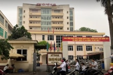 Giám đốc Bệnh viện Phổi Hà Nội: ‘Ngoài ca F0 gần như toàn bộ bệnh viện đã thành F1’