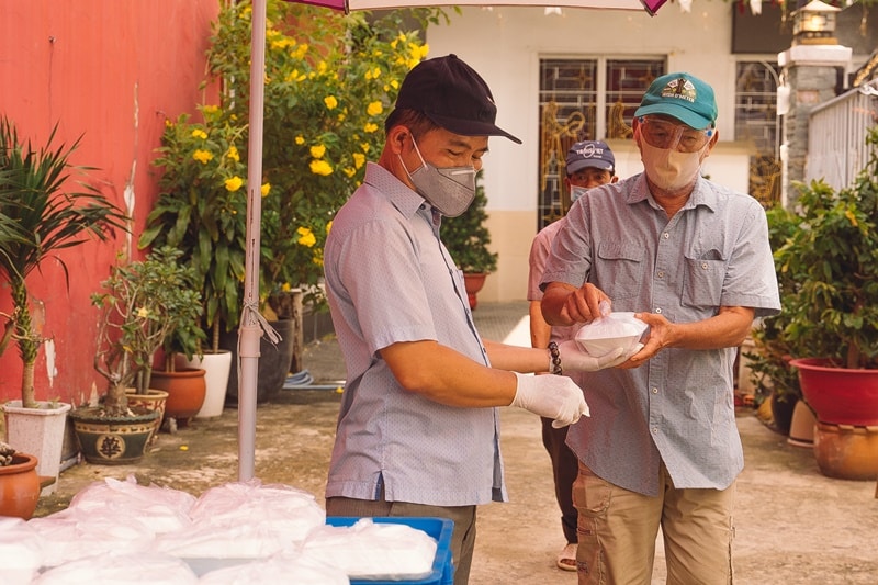 com tu thien giao xu mau tam