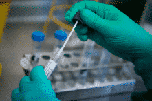 Tối 7/7 thêm 330 ca COVID-19; TP.HCM vượt 8.000 ca, phải giãn cách toàn TP