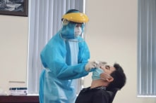 Ngày 2/12 có 13.698 ca COVID-19; 210 ca tử vong
