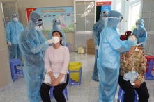 Tối 22/7 thêm 3.199 ca COVID-19; 3 triệu liều vắc-xin Moderna sắp về Việt Nam