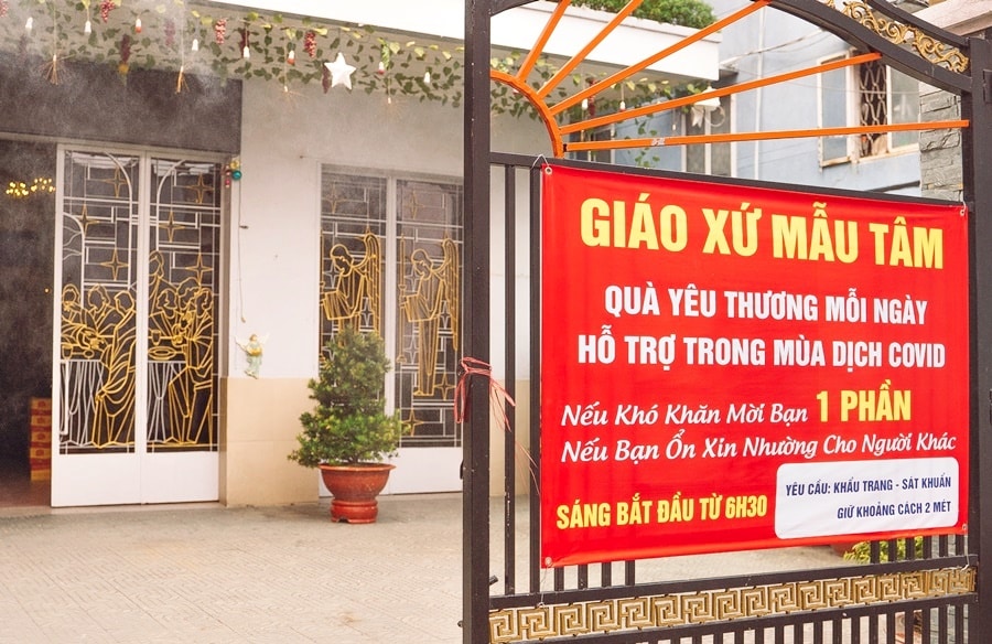 giao xu mau tam com tu thien 1