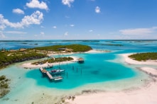 Được trả lương gần 3 tỷ VNĐ để chăm nom một hòn đảo ở Bahamas