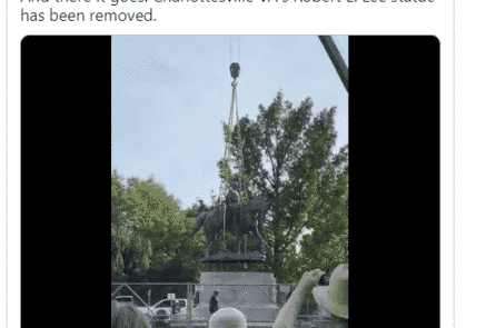 Mỹ: Thành phố Charlottesville hạ bỏ hai tượng đài Tướng Liên minh miền Nam