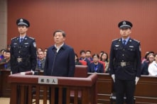 Lời thú tội của quan chức Trung Quốc liên quan đến ‘tiệc sữa người’