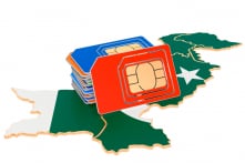 Pakistan: Chính quyền tỉnh Sindh chặn SIM và tài khoản MXH của người chưa tiêm vắc-xin COVID