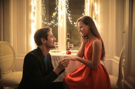 9 truyền thống cầu hôn đáng ngạc nhiên trên thế giới