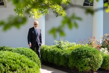 TT Biden dám chắc Trung Quốc sẽ cố gắng đạt thỏa thuận với Taliban