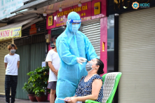 TP.HCM ‘thần tốc’ xét nghiệm toàn dân đến 30/9, chuyên gia nói ‘không nên vì rất tốn kém’