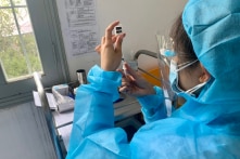 Lâm Đồng: 2 người cao tuổi tử vong sau khi tiêm vắc-xin COVID-19 Moderna