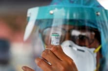 Nghiên cứu: Các nước phụ thuộc vắc-xin Trung Quốc nên tiêm liều thứ 3