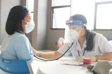 Ngày 13/8: Việt Nam thêm 9.180 ca COVID-19, TP.HCM chiếm 3.531 ca; công bố 275 ca tử vong