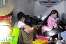 14 người lớn, 1 trẻ em bị các tài xế “sang chuyến” vào thùng đông lạnh để qua chốt