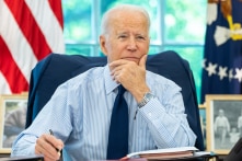 Khảo sát: Tỷ lệ tín nhiệm của Tổng thống Joe Biden tiếp tục giảm