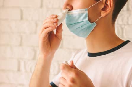 Thuốc xịt mũi ngăn nhiễm COVID-19 trong 8 tiếng, được cho là hiệu quả trước mọi biến thể