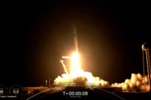 SpaceX chính thức đưa 4 phi hành gia không chuyên lên vũ trụ