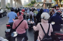 Hà Nội, Cần Thơ, Hải Phòng bị phê bình vì quy định chống dịch thiếu cân nhắc