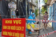 TP.HCM tiếp tục giãn cách đến 30/9; người dân quận 7, Củ Chi, Cần Giờ đi chợ một lần mỗi tuần