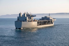 Mỹ triển khai căn cứ nổi cho trực thăng và thủy phi cơ tới Okinawa