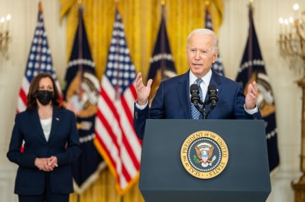 Tổng thống Biden chưa tin Nga rút quân và vẫn có thể xâm lược Ukraine