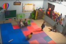 Bắc Giang: Bé gái 2 tuổi bị 3 bạn trai cùng lớp đánh hội đồng khoảng 5 phút