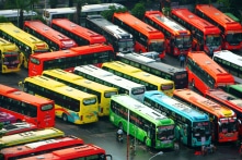 Thí điểm chạy xe khách liên tỉnh: 100% khách phải XN âm tính; chưa buộc tiêm đủ vắc-xin