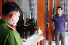 Vụ buôn lậu 100 tấn đường cát: Một cán bộ Cục Hải quan tỉnh An Giang bị bắt
