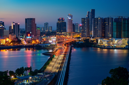Cầu “Ô Thước” ở Singapore chia cắt nhiều cặp vợ chồng giữa đại dịch