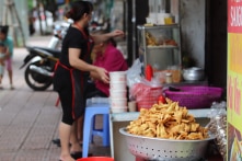 Việt Nam tạm thời dừng áp dụng Chỉ thị 15, 16, 19; chia 4 cấp độ dịch COVID-19