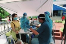 Ngày 17/11 có 9.849 ca COVID-19; 67 ca tử vong