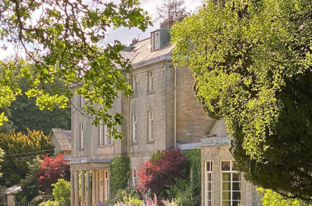 Bên trong “trại cai nghiện tiền ảo” đầu tiên trên thế giới tại Scotland