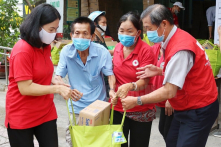 Tham ô tiền hỗ trợ COVID-19, Phó trưởng khu phố ở TP.HCM bị khởi tố