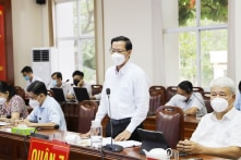 Chủ tịch TP.HCM: Tiêm vắc-xin cho trẻ là ‘tự nguyện’