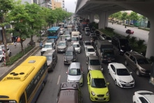 Muốn ‘giảm ùn tắc’, Hà Nội đề xuất lập ‘87 trạm thu phí’ xe vào nội đô