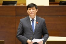 Bộ trưởng Bộ Y tế: ‘Do quá bận chống dịch nên không chỉnh giá test về đúng được’