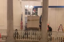 Tượng TT Thomas Jefferson đã bị di dời khỏi Tòa thị chính New York