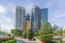 TP.HCM lấy ý kiến cải tạo công viên Mê Linh, tượng Đức Thánh Trần, lư hương…