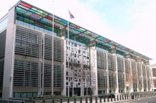 Anh: Camera giám sát Trung Quốc được lắp đặt tại cơ quan chính phủ