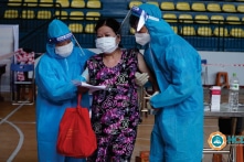 Ngày 8/12 có 14.599 ca COVID-19; 230 ca tử vong