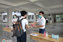 Ngày 16/12 có 15.270 ca COVID-19; 241 ca tử vong