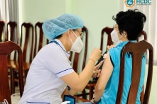 Ngày 17/12 có 15.236 ca COVID-19; 246 ca tử vong