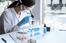 Human Genetics gỡ luận văn khoa học, liên quan đến dữ liệu người Duy Ngô Nhĩ