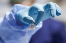 WHO đảo ngược lập trường trước đây về các mũi tiêm tăng cường ngừa COVID