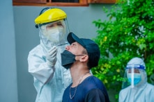 Tình hình COVID-19: Việt Nam ghi nhận số ca tử vong mới cao thứ 2 thế giới